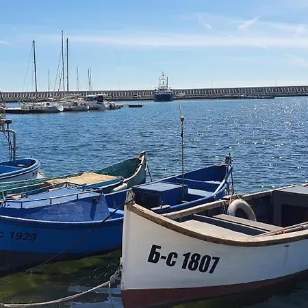 K&k Sunset Apartment